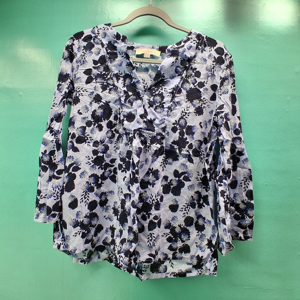 Loft Floral Bell Sleeve Blouse Size M Blue Navy Boho Cottagecore Split Neck